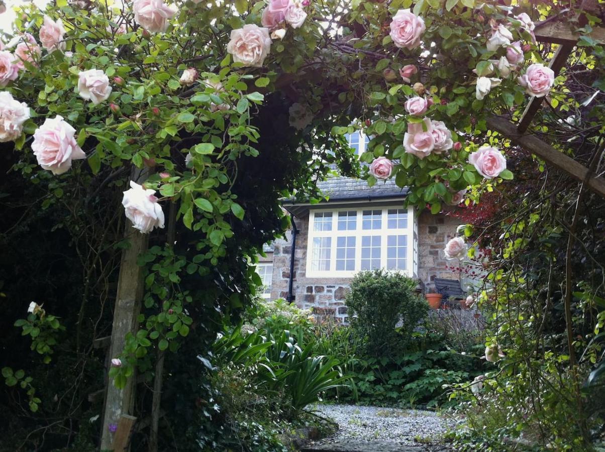 Penquite Holiday Accommodation Uny Lelant Exteriör bild